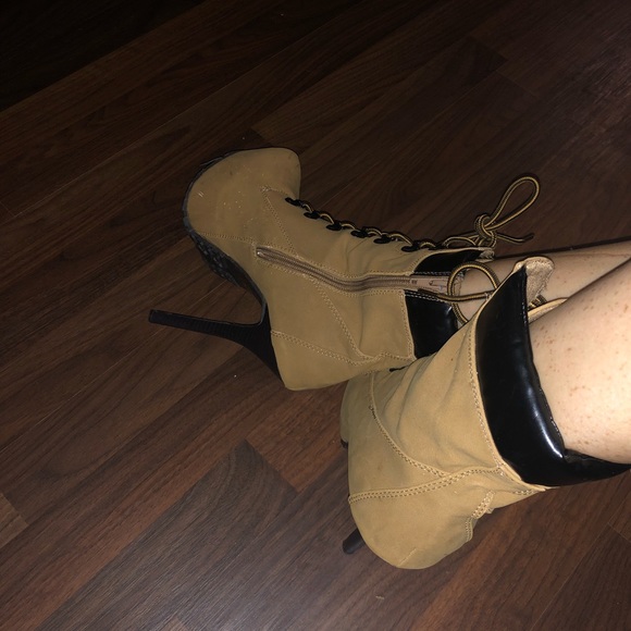 🧟‍♀️👻Booties😈 - Picture 3 of 3